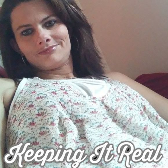 Meet your Posher, Christina - Picture 1 of 1